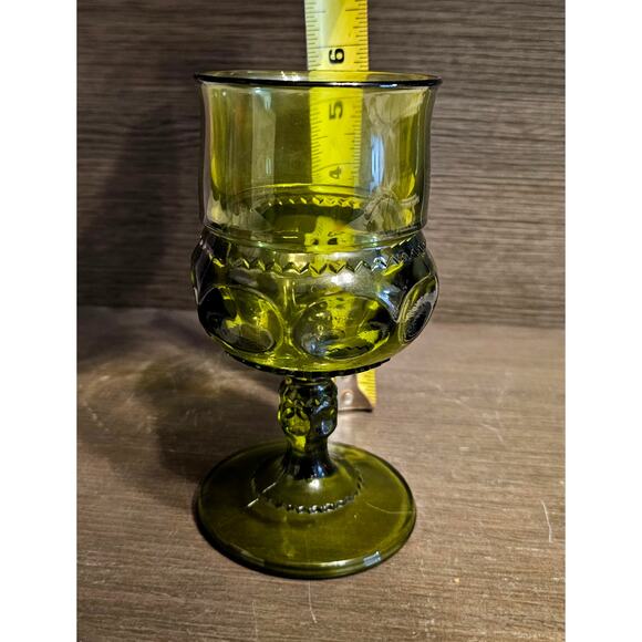 Colony | Dining | Vintage Colony Glass Green Crown 5 34 In Water Glass ...